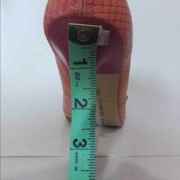 Chinese Laundry stiletto. Size 8. - Picture 8 of 8